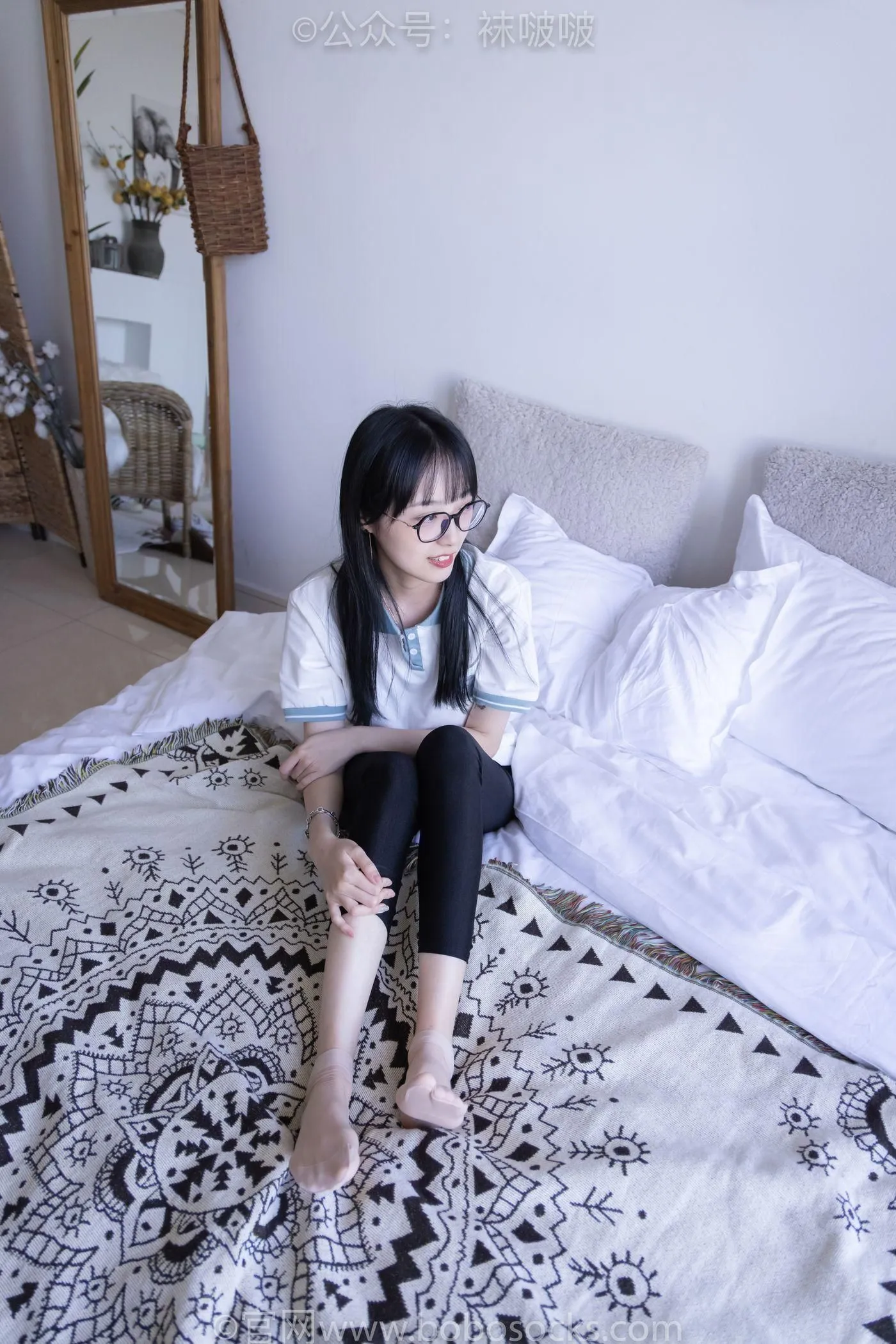 [BoBoSocks袜啵啵]NO.044 稚予-贝壳头、匡威帆布鞋、短肉丝 [154P]插图8